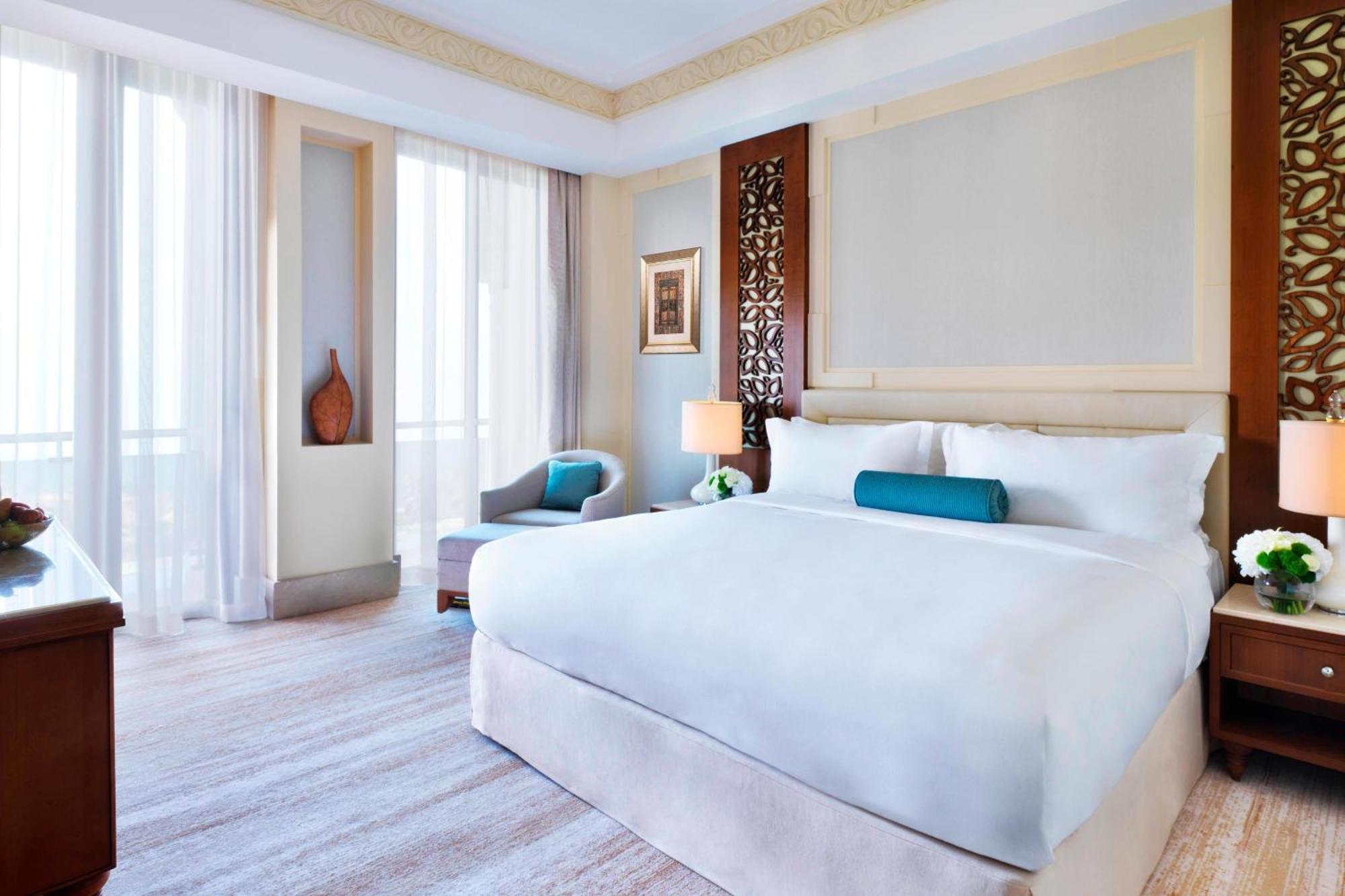 Al Bustan Palace, A Ritz-Carlton Hotel Маскат Екстериор снимка