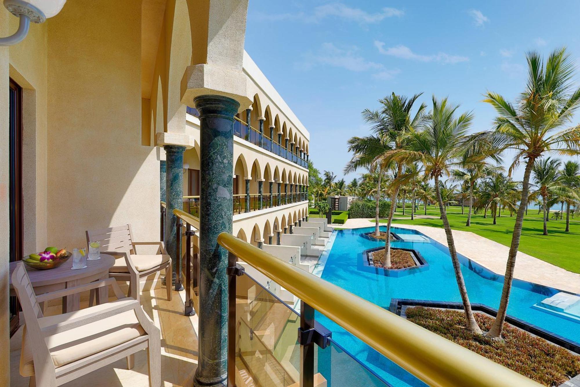 Al Bustan Palace, A Ritz-Carlton Hotel Маскат Екстериор снимка The Oberoi, Mumbai