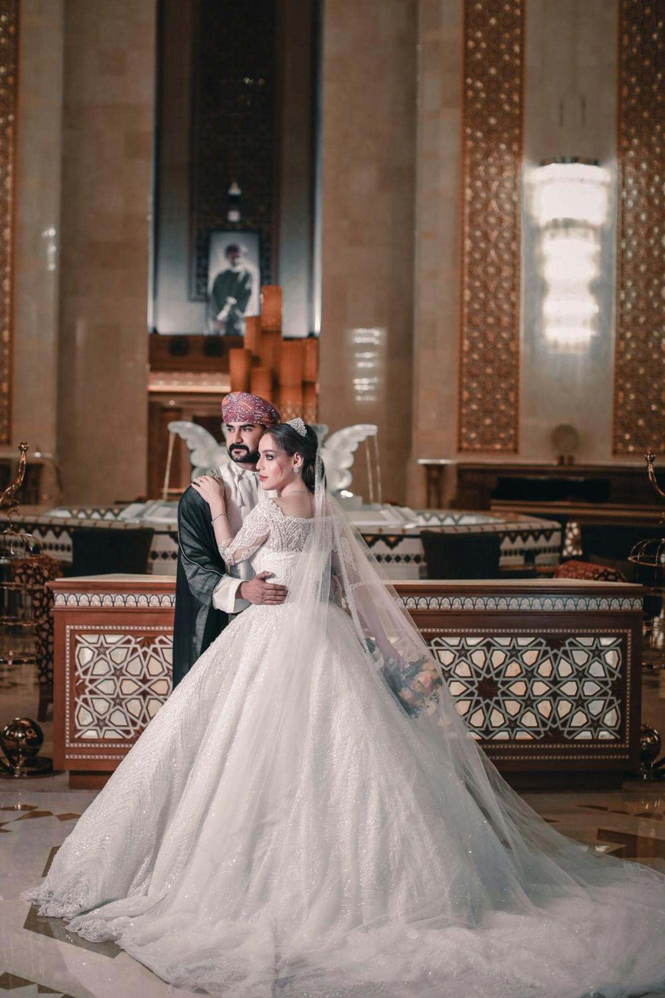 Al Bustan Palace, A Ritz-Carlton Hotel Маскат Екстериор снимка A Kuwaiti wedding